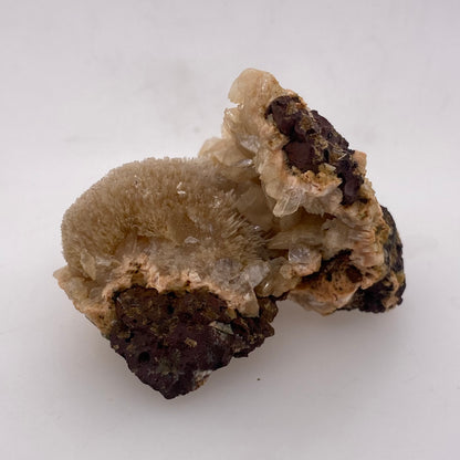 Zeolite var. Thomsonite - Maharashtra, India