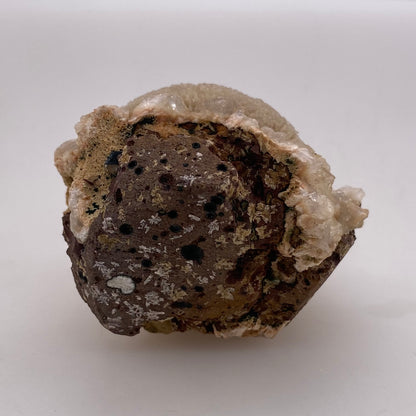 Zeolite var. Thomsonite - Maharashtra, India