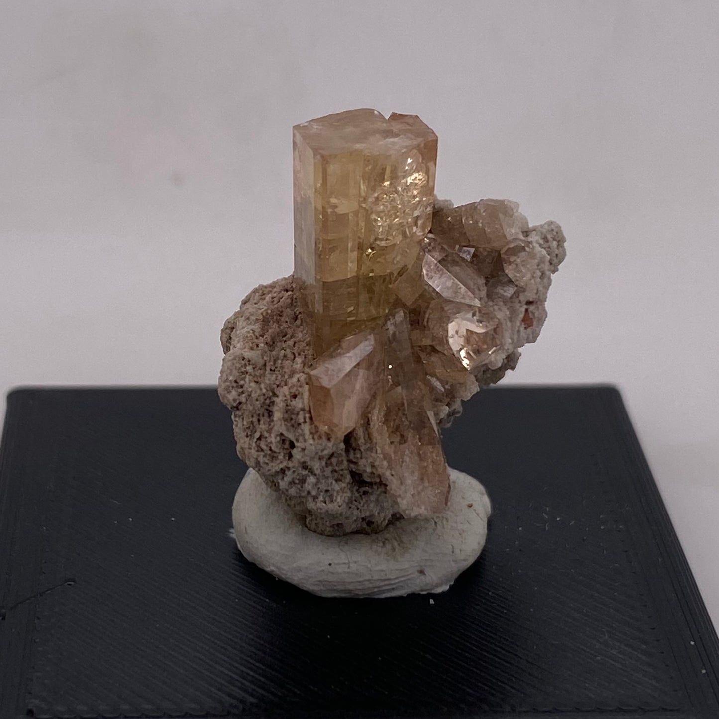 Topaz w/Rutile Inclusions - San Felipe Municipality, Guanajuato, Mexico